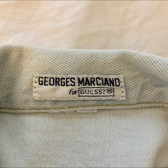 COPY - Vintage Guess ‘90s Light Wash Denim Trucker Jacket - Picture 4 of 7